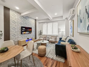 236 W Thompson St in Philadelphia, PA - Building Photo - Building Photo