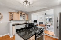 459 E 6th St, Unit 1 in Boston, MA - Building Photo - Building Photo