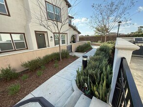 7084 Vernazza Pl in Eastvale, CA - Building Photo - Building Photo