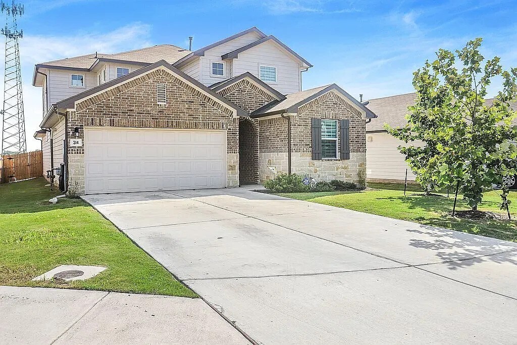 314 Apache Plum Dr in Niederwald, TX - Building Photo