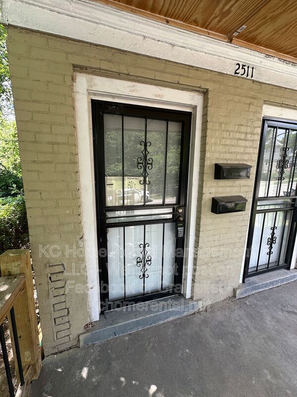 2511 E 37th St in Kansas City, MO - Building Photo - Building Photo