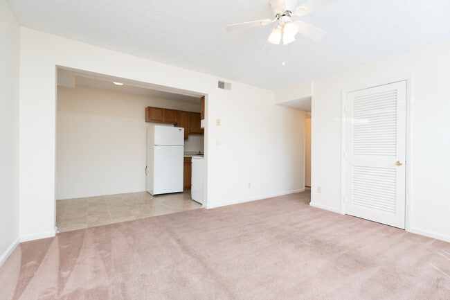 633 Princeton Pkwy, Unit 2 in Owensboro, KY - Foto de edificio - Building Photo
