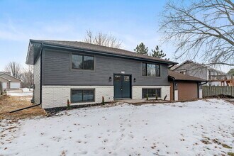 634 Main St in Lino Lakes, MN - Building Photo - Building Photo