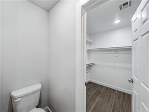 6505 NW Altus St in Bentonville, AR - Building Photo - Building Photo