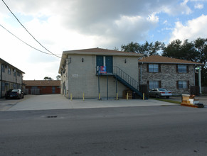 1504 Carrollton Ave in Metairie, LA - Building Photo - Building Photo