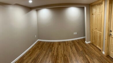 51 Mount Vernon St, Unit B in Melrose, MA - Building Photo - Building Photo