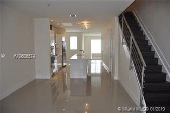 10280 NW 63rd Terrace-Unit -Unit210 in Doral, FL - Building Photo - Building Photo