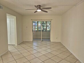1507 SE Royal Green Cir in Port St. Lucie, FL - Building Photo - Building Photo