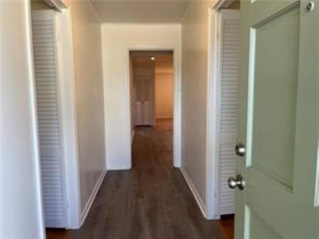 620 Metairie Lawn Dr in Metairie, LA - Building Photo - Building Photo