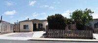 3137-3141 Valle Ave in San Diego, CA - Foto de edificio - Building Photo