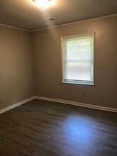 1310 Linwood Rd in Gastonia, NC - Building Photo - Building Photo