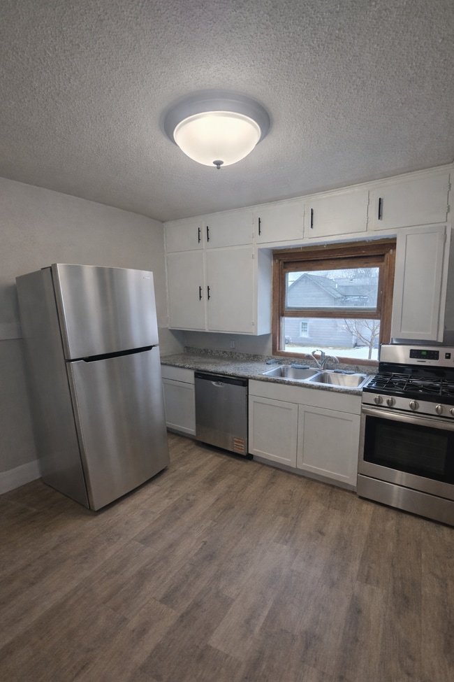 940 S 5th Ave, Unit 3