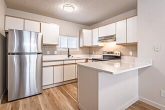 1415 Anita St in Pueblo, CO - Building Photo - Building Photo