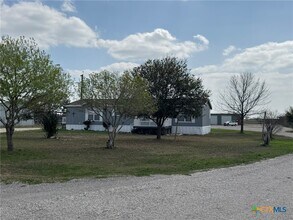 1758 Ilka Switch in Seguin, TX - Building Photo - Building Photo