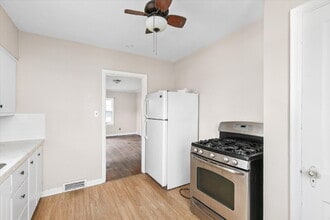 1734 45th St in Des Moines, IA - Building Photo - Building Photo