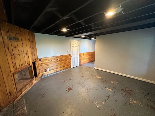 12607 SW 64th Ave in Portland, OR - Building Photo - Building Photo