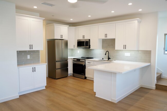 property at 1717 Missouri St