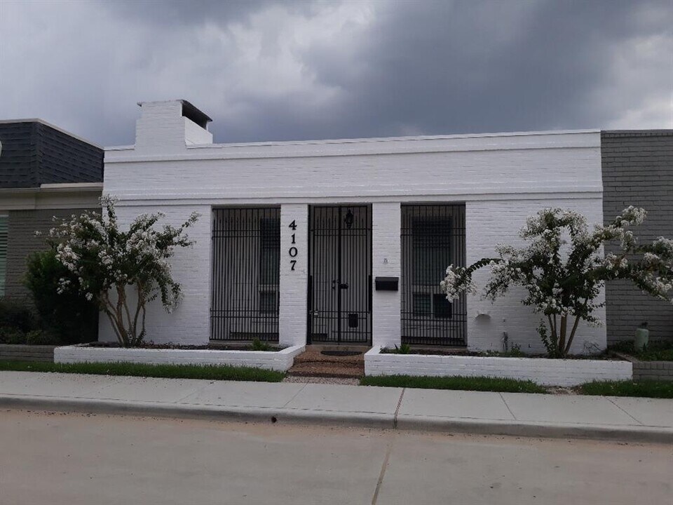 4107 Meyerwood Dr in Houston, TX - Building Photo