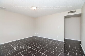 6910 W Rancho Dr in Glendale, AZ - Building Photo - Building Photo