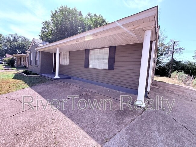 property at 4207 Kenosha Rd