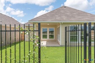 613 Fair Springs Dr in Temple, TX - Foto de edificio - Building Photo