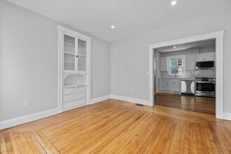 29 Magnolia St in Boston, MA - Building Photo - Building Photo