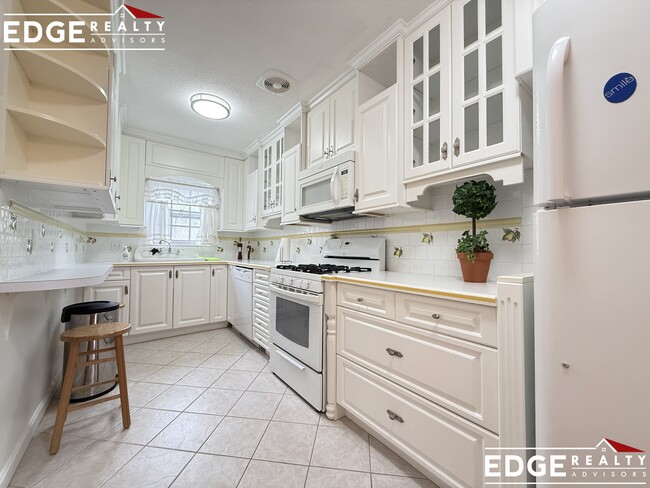 property at 137 Lake Shore Rd