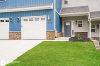 2089 Paddle Wheel Ct in Jeffersonville, IN - Foto de edificio - Building Photo