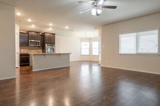 1207 Blue Leaf Dr in Temple, TX - Building Photo - Building Photo