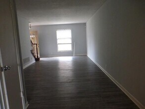 1214 Bristol Dr in Memphis, TN - Building Photo - Building Photo