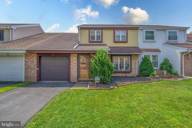 property at 68 Greenwoods Dr