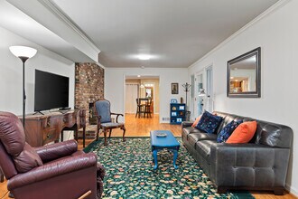 1170 Kingston Dr NE in Atlanta, GA - Building Photo - Building Photo