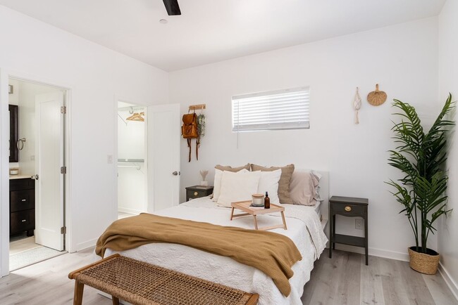 3062 Logan Ave in San Diego, CA - Building Photo - Building Photo