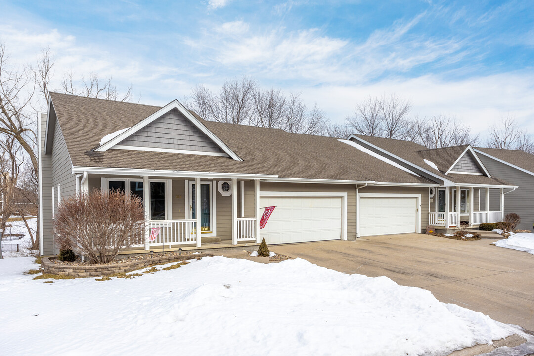 Mallard Creek Townhomes in Ankeny, IA - Building Photo