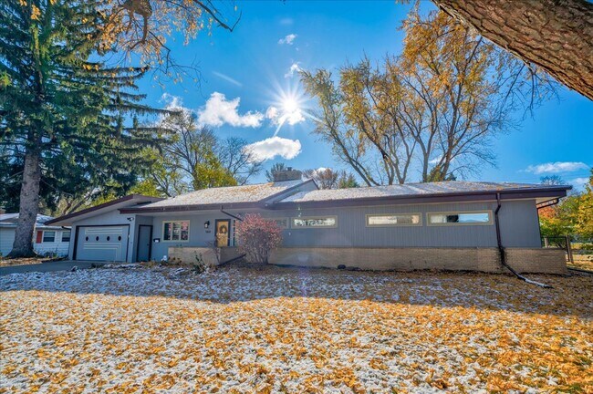 5601 Russett Rd in Madison, WI - Building Photo - Building Photo