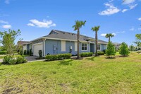 1261 Haywagon Trl in Loxahatchee, FL - Foto de edificio - Building Photo