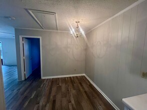 332 Thompson St-Unit -B in Burlington, NC - Building Photo - Building Photo