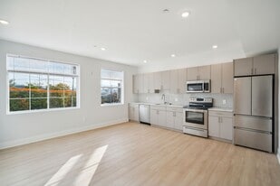 3714 Haverford Ave in Philadelphia, PA - Building Photo