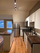 5487 Hays St, Unit 3 in Pittsburgh, PA - Building Photo - Building Photo