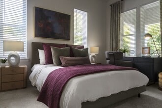 Address East End in Raleigh, NC - Foto de edificio - Building Photo