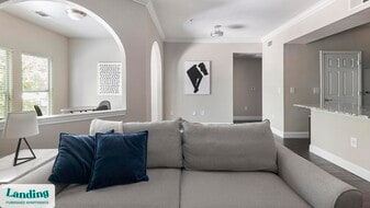 22155 Wildwood Park Rd in Richmond, TX - Building Photo