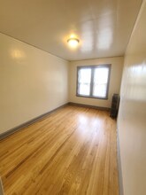 836 N Massasoit Ave-Unit -2A in Chicago, IL - Building Photo - Building Photo