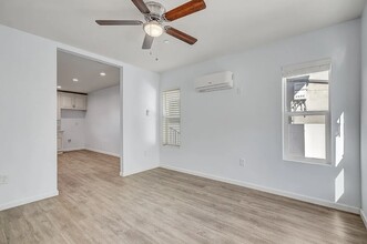 967 S Lorena St in Los Angeles, CA - Building Photo - Building Photo