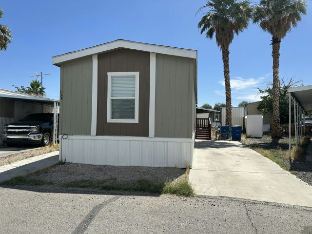 property at 2038 Palm St
