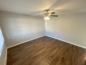 1741 Hood St in Memphis, TN - Building Photo - Building Photo