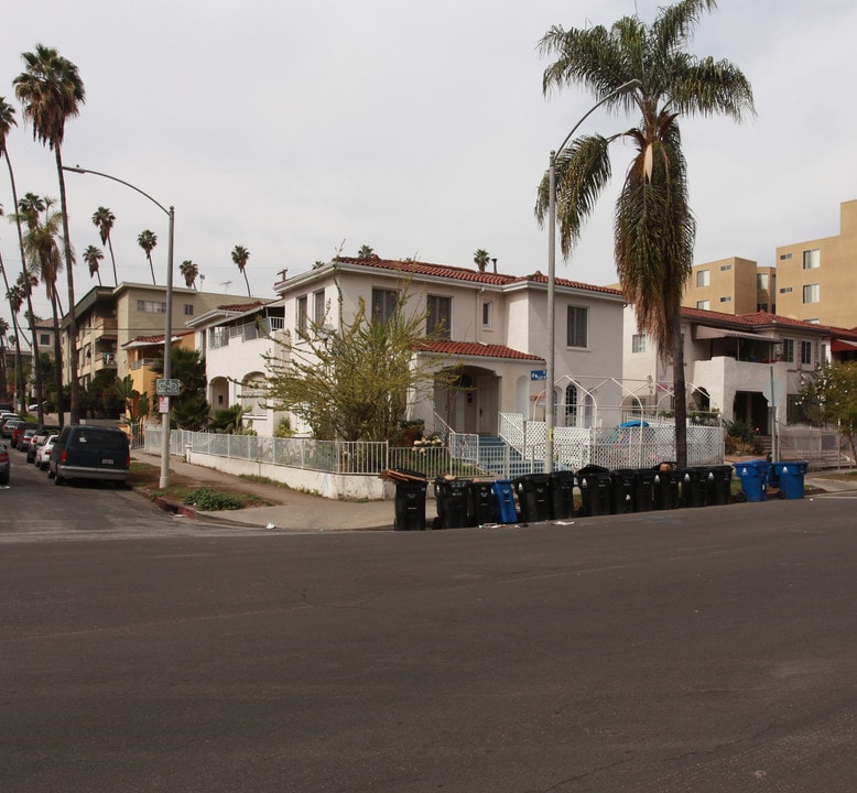 3605 W 4th St in Los Angeles, CA - Building Photo