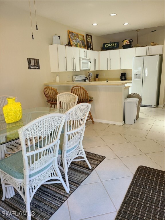 property at 745 Crossfield Cir