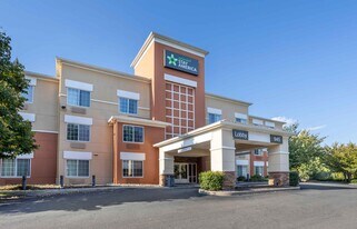 Furnished Studio-Shelton - Fairfield County in Shelton, CT - Building Photo