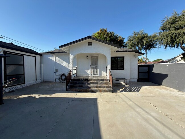 property at 1804 W Madison Ave