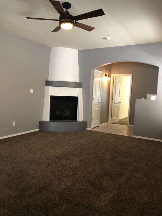 11619 Terracita Ln SE in Albuquerque, NM - Foto de edificio